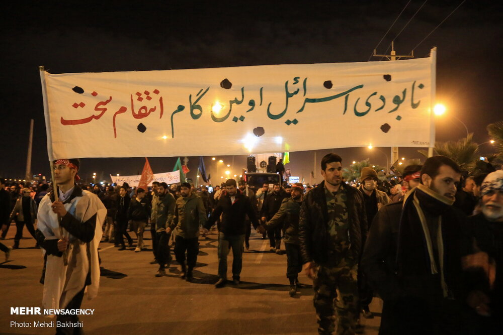 تصاویری از قیام مردم قم به احترام سیدالشهدای مقاومت