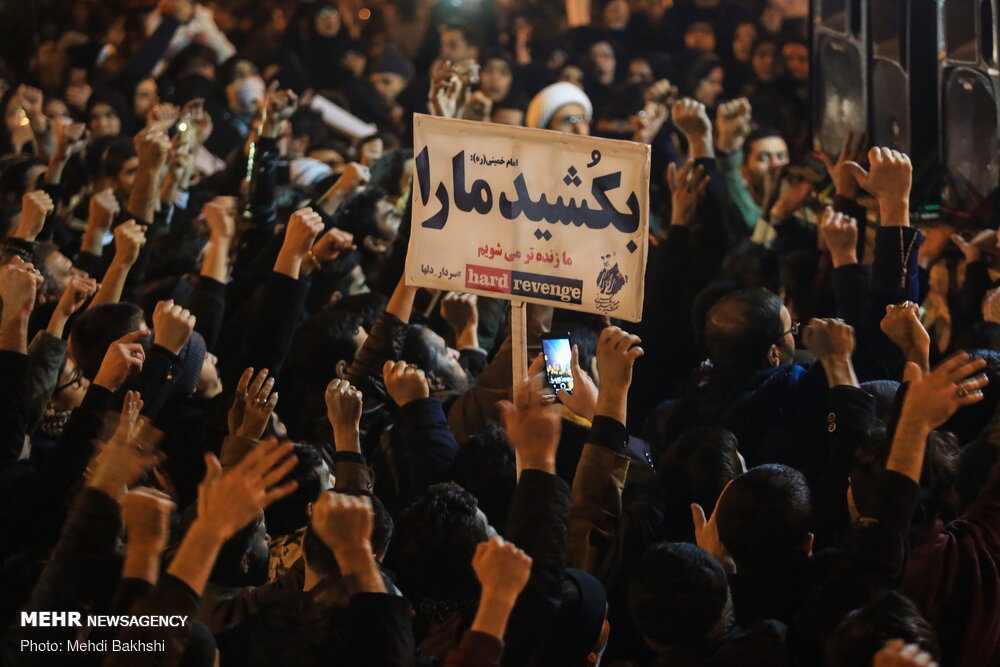 تصاویری از قیام مردم قم به احترام سیدالشهدای مقاومت