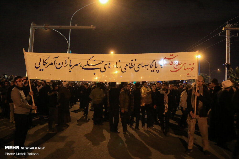 تصاویری از قیام مردم قم به احترام سیدالشهدای مقاومت