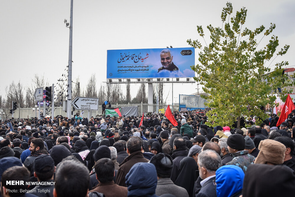 گزارش تصویری خطبه عزت | نماز جمعه تهران به امامت ولی امر مسلمین