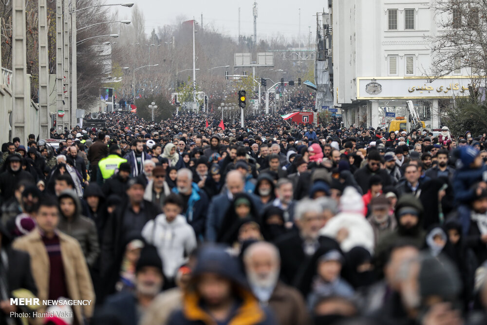 گزارش تصویری خطبه عزت | نماز جمعه تهران به امامت ولی امر مسلمین