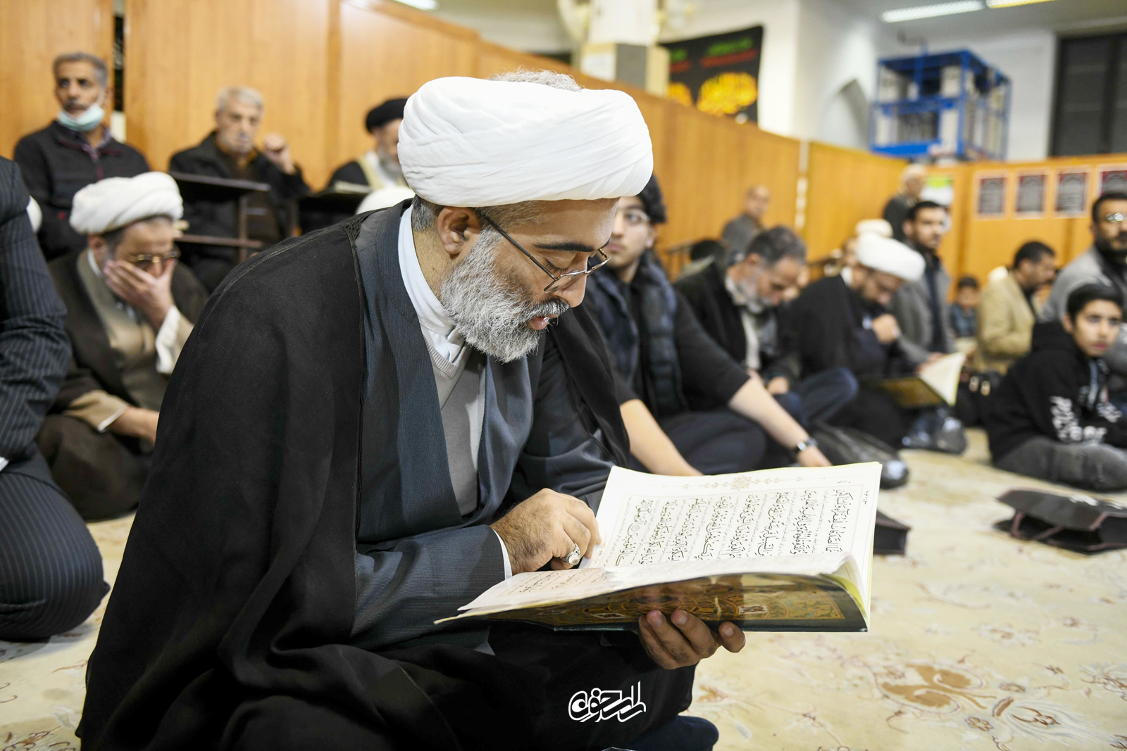 گزارش تصویری مراسم یادبود پسر فقید آیت الله صدیقی در قم گزارش تصویری مراسم یادبود پسر فقید آیت الله صدیقی در قم