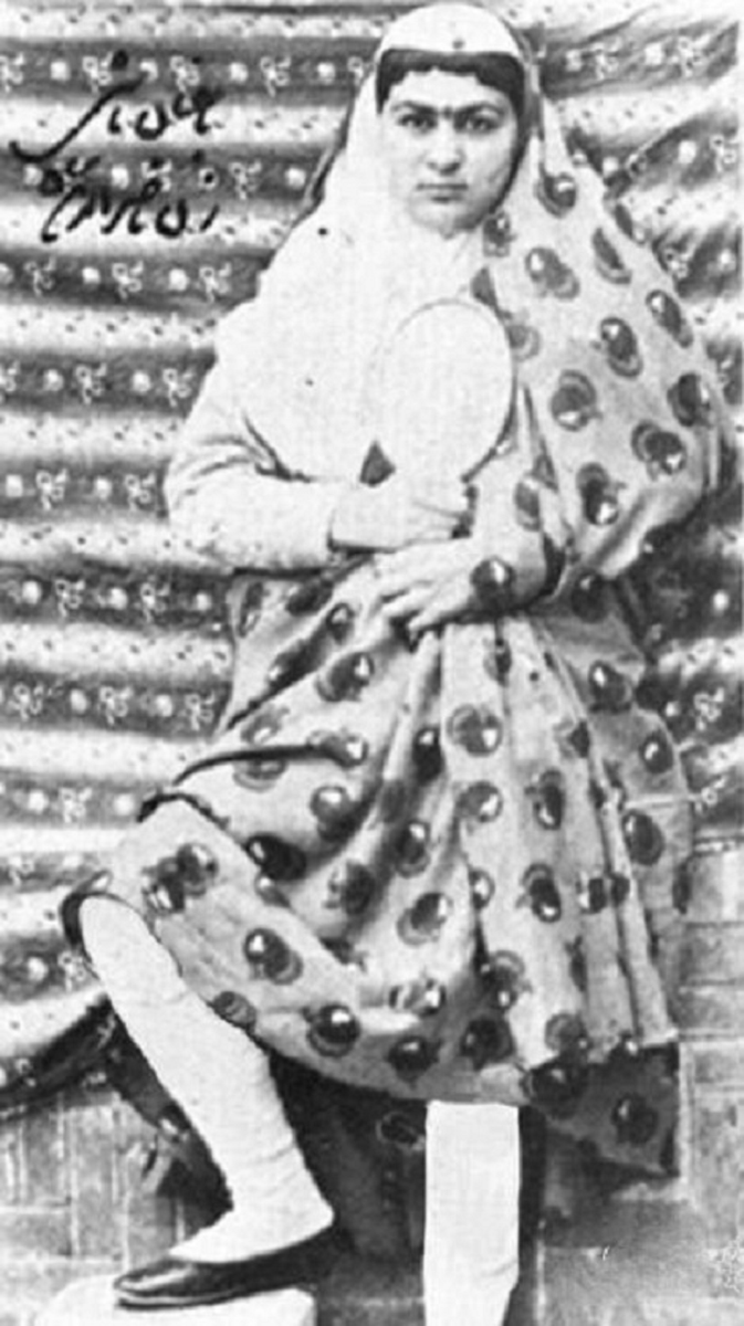 مثلث عشقی ناصرالدین شاه قاجار با دو خواهر