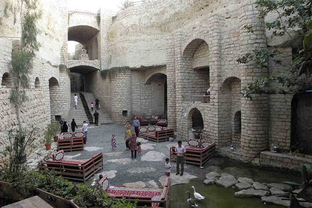 شهر زیرزمینی کیش که در عمق 22 متری زمین قرار دارد + تصویر