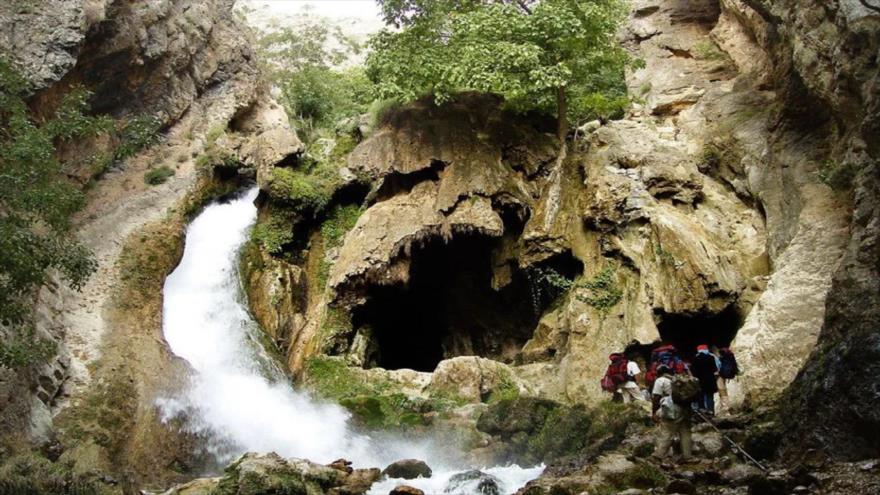 آشنایی با چهار محال و بختیاری و جاذبه های گردشگری آن