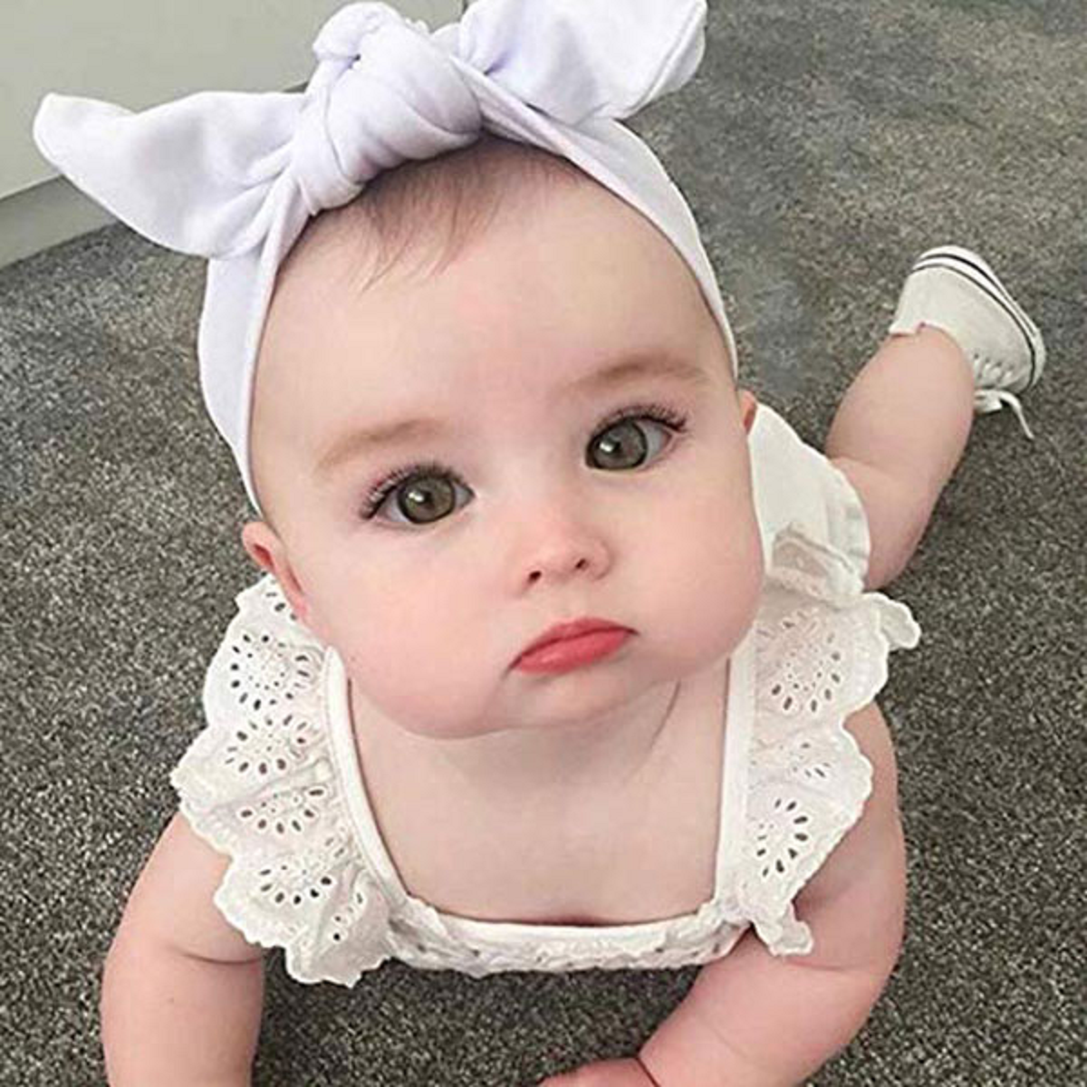 مراحل رشد و تکامل نوزاد از بدو تولد تا دو سالگی