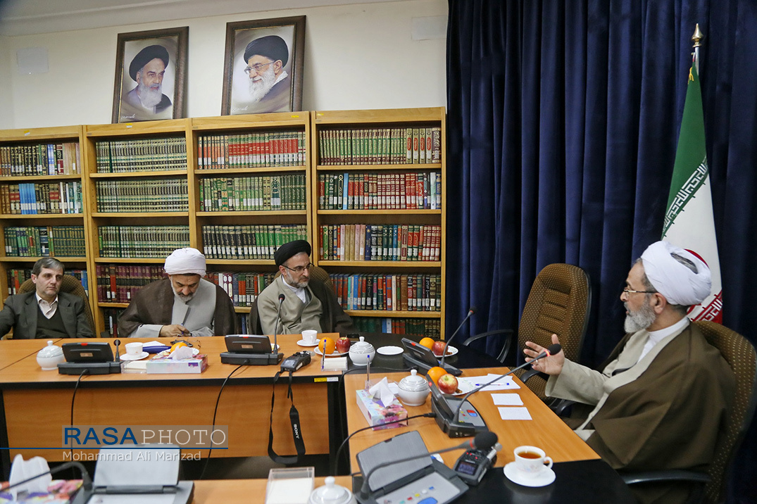 گزارش تصویری اولین دیدار حجت الاسلام خاموشی به عنوان رییس سازمان اوقاف و امورخیریه با مراجع عظام تقلید (بخش اول)