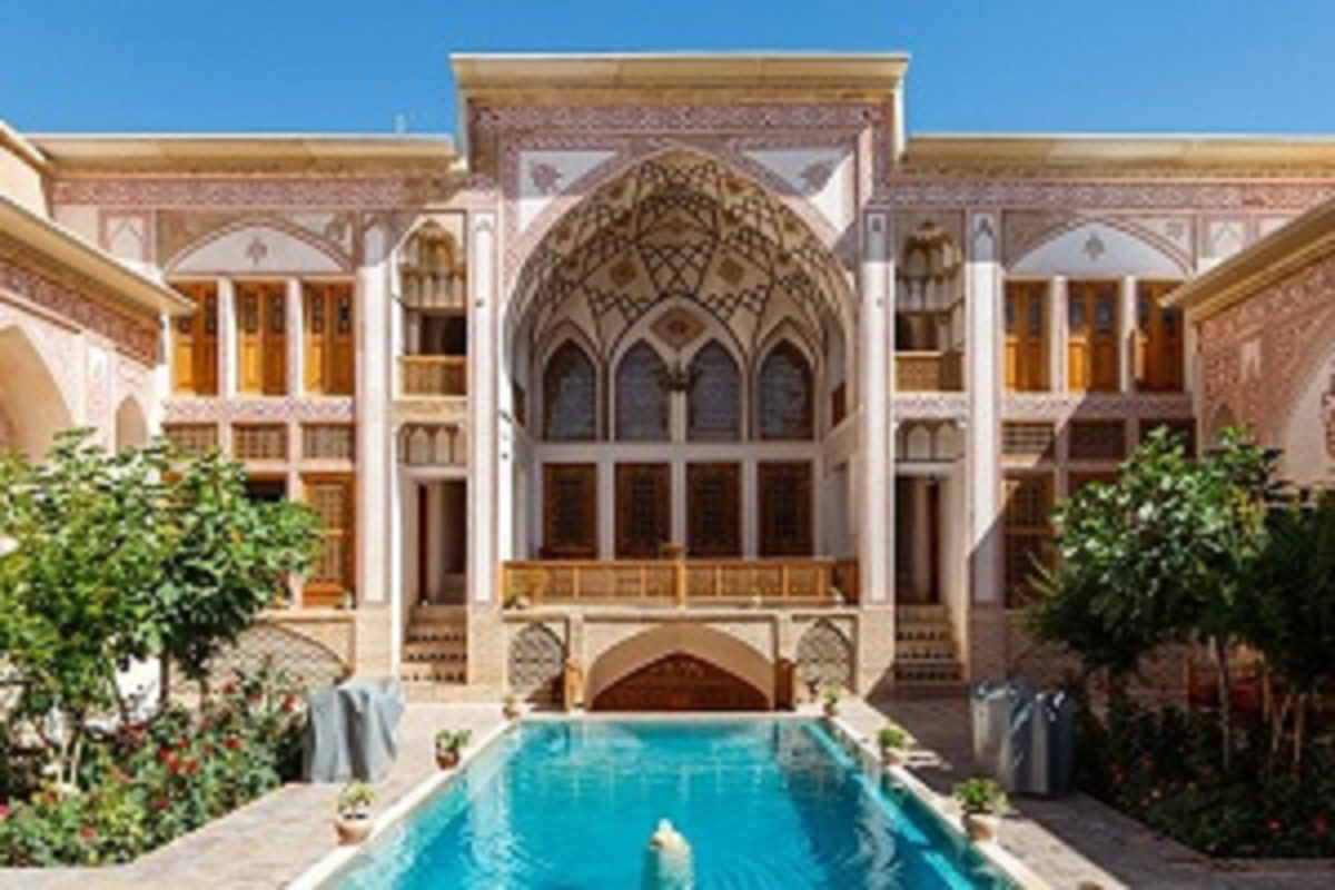 مهین سرای راهب خاص ترین اقامتگاه سنتی ایران