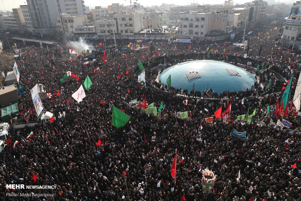 گزارش تصویری تشییع میلیونی سردار شهید قاسم سلیمانی و شهدای مقاومت در تهران