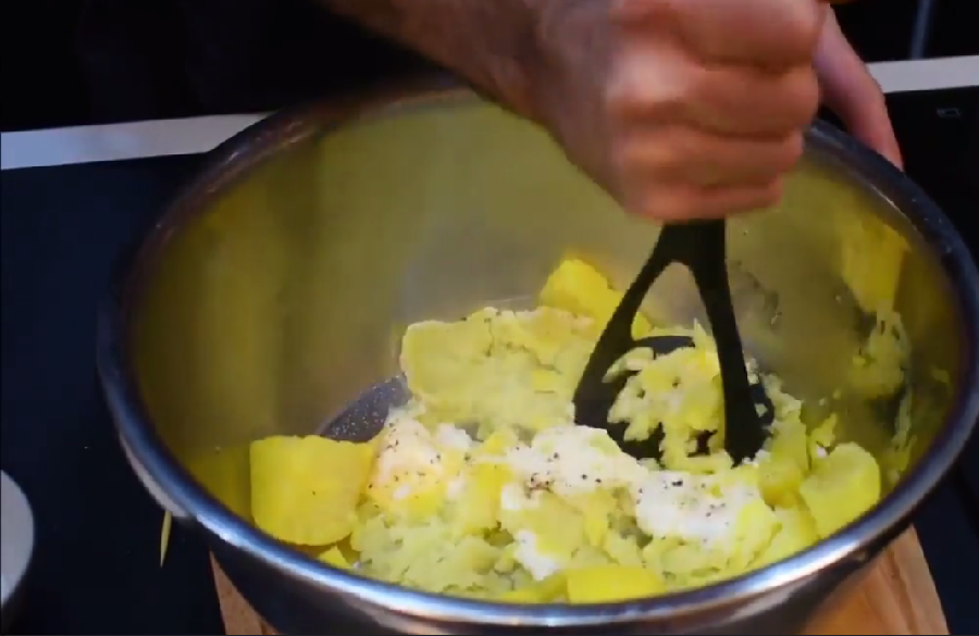 دستور تهیه پوره سیب زمینی