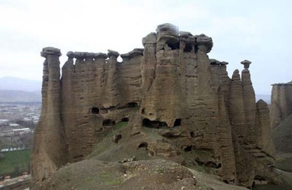 قلعه بهستان