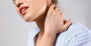 درمان گردن درد و علت آن