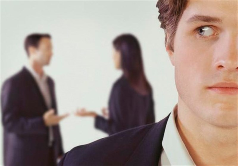 پارانویا،علل و علائم آن