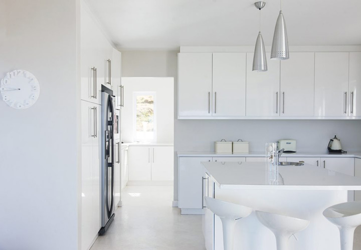 کدام رنگها هنگام آشپزی به شما آرامش میدهند؟ کدام رنگها هنگام آشپزی به شما آرامش میدهند؟