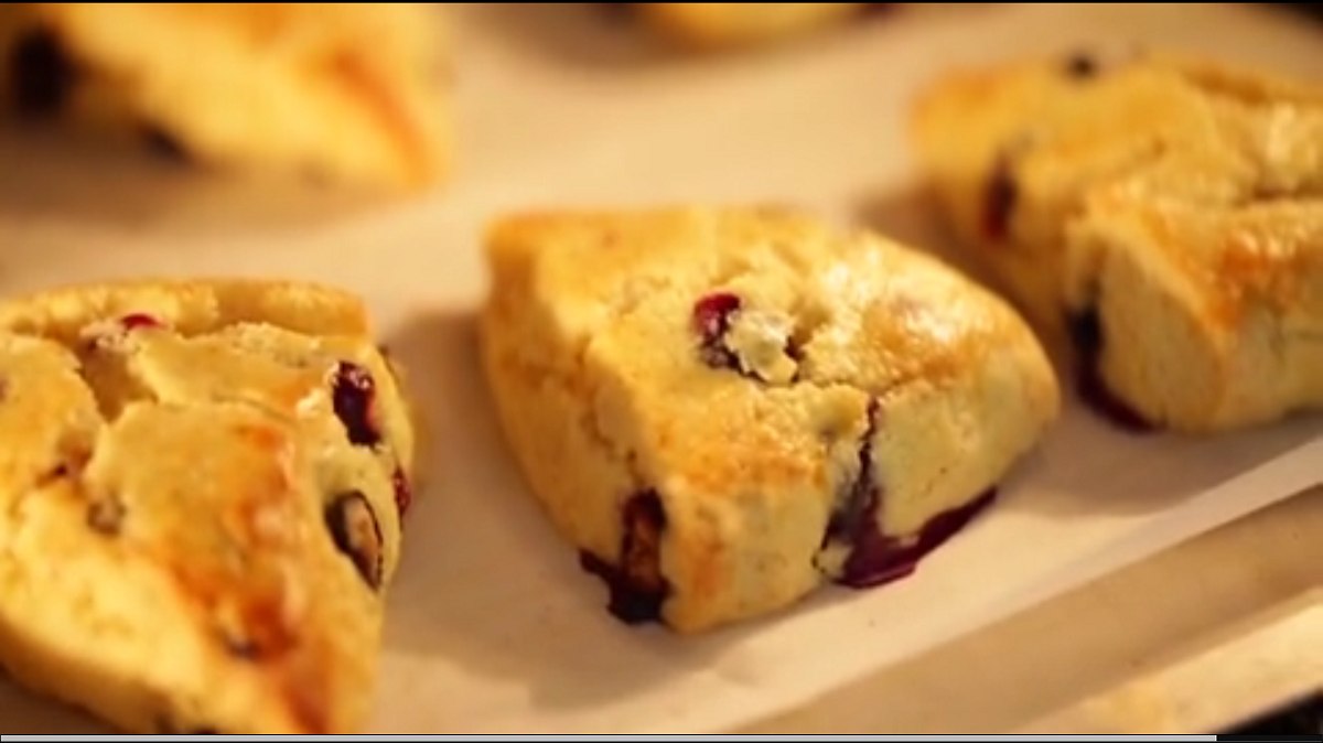 دستور تهیه کیک صبحانه بلوبری