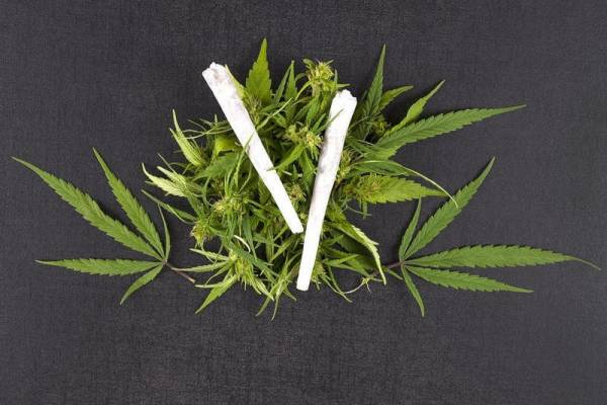 علل و علائم آتاکسی، بیماری که تعادل را مختل میکند و راه هایی برای درمان آن