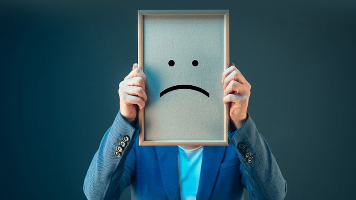 آشنایی با ویژگی های افراد منفی گرا