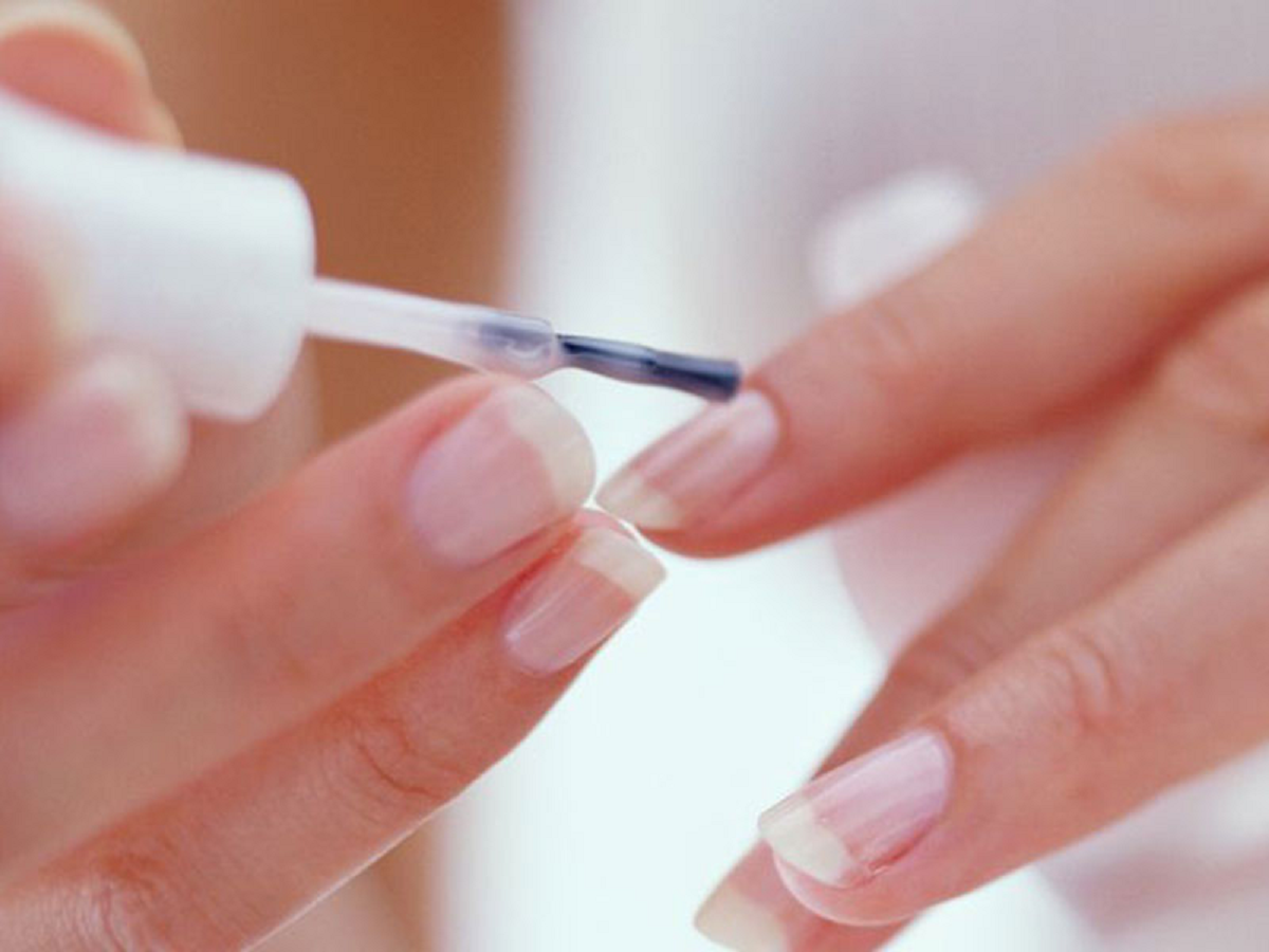 بهترین روش ها برای تقویت و احیای ناخن های آسیب دیده