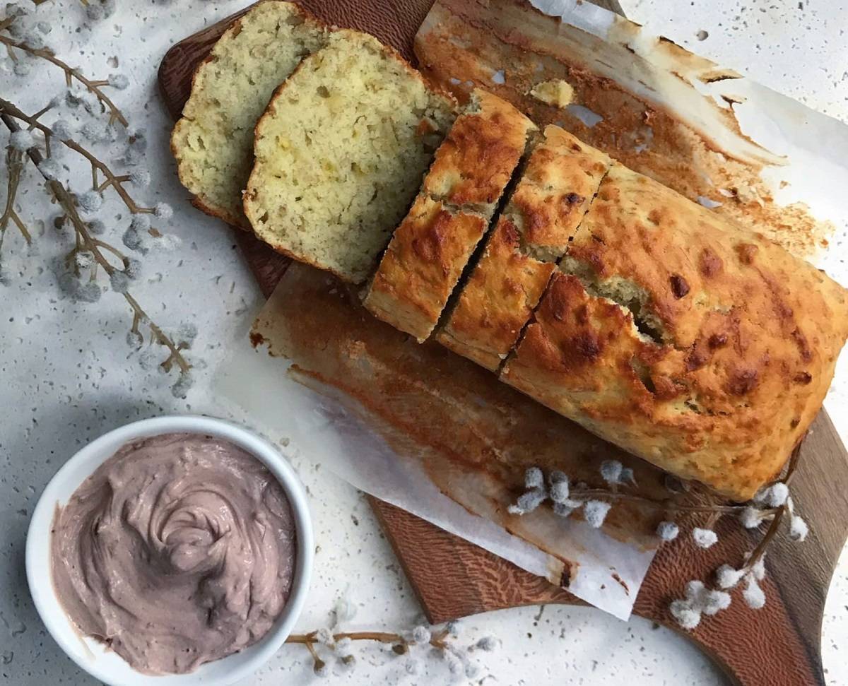 طرز پخت چند مدل نان موزی