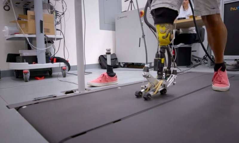 پای مصنوعی‌ای که از عهده زمین‌های دشوار بر می‌آید