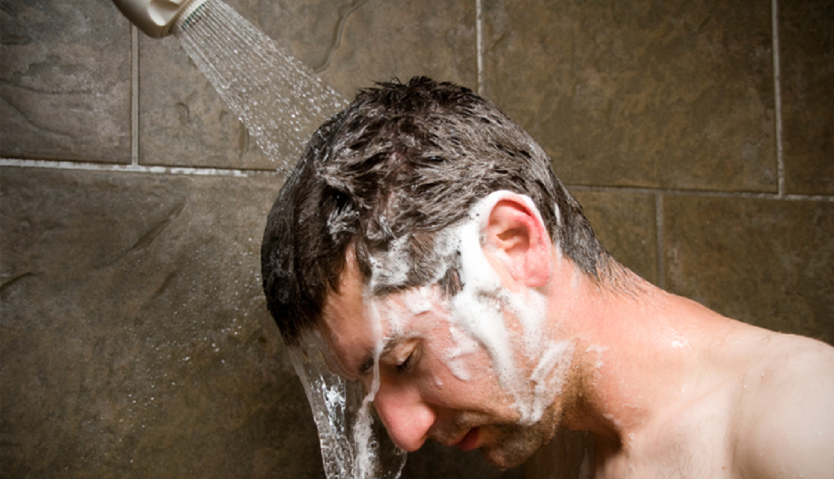 علل خشکی پوست و شیوه‌های درمان و پیشگیری از آن