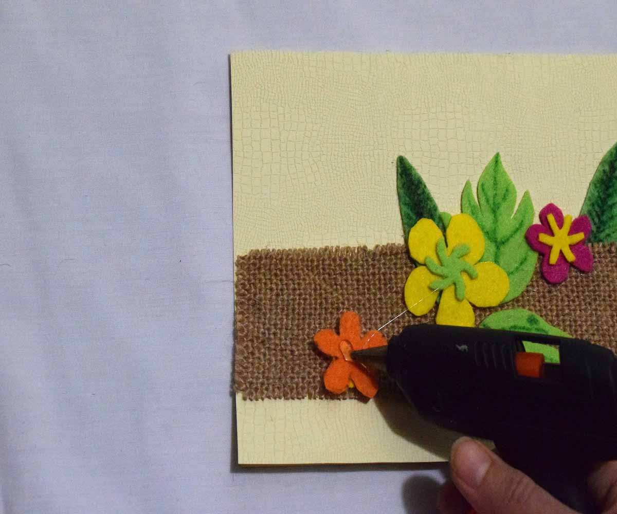 کارت پستال بسازید