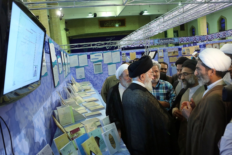 گزارش تصویری بازدید رهبر معظم انقلاب از مؤسسه دارالحدیث