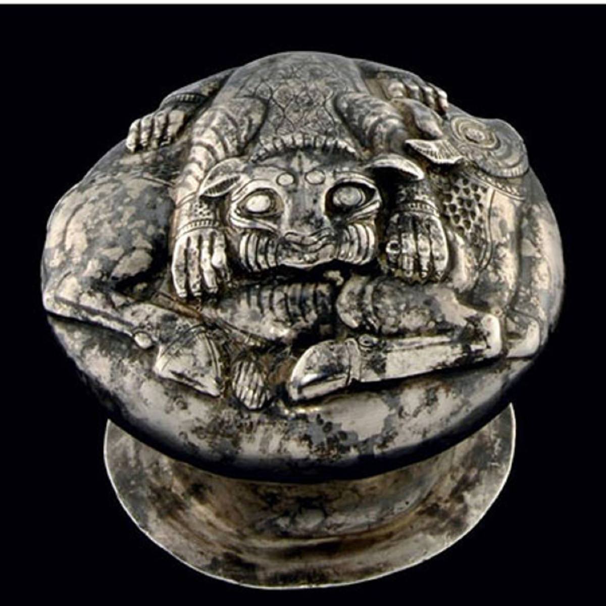 تکه هایی از اثار تاریخی ایران در موزه های خارجی