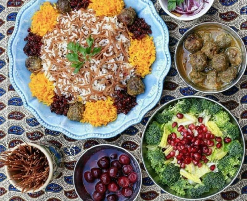 دستور پخت رشته پلو با گوشت چرخ کرده