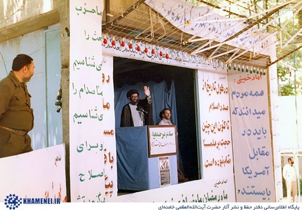 اقامه نماز جمعه این هفته تهران به امامت رهبر انقلاب | نگاهی به ۱۲ خطبه مهم امام خامنه‌ای در نماز جمعه