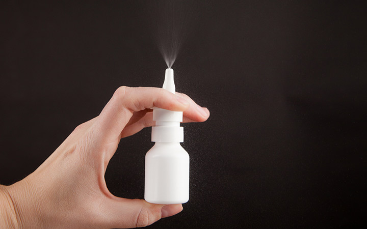 اسپری بینی فلوتیکازون