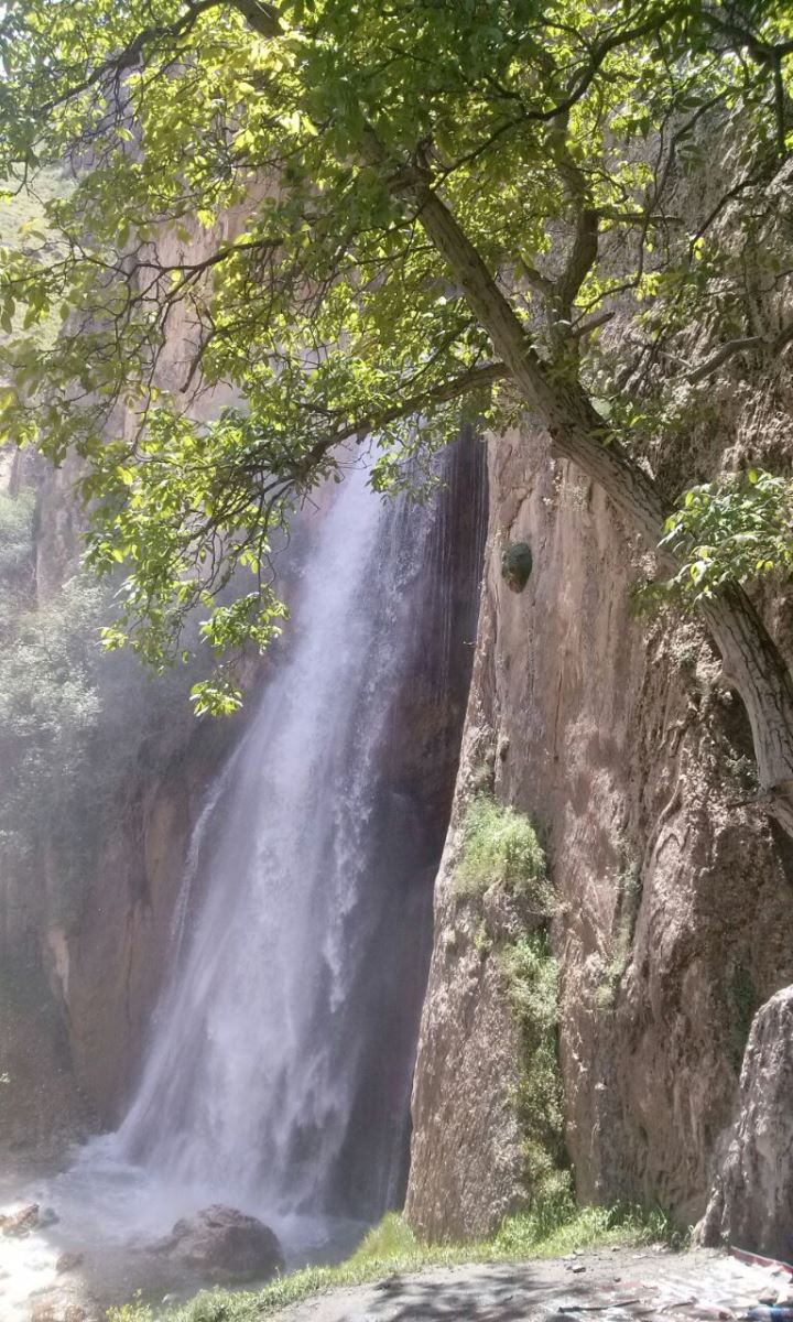 آبشارهای زیبا در ایران