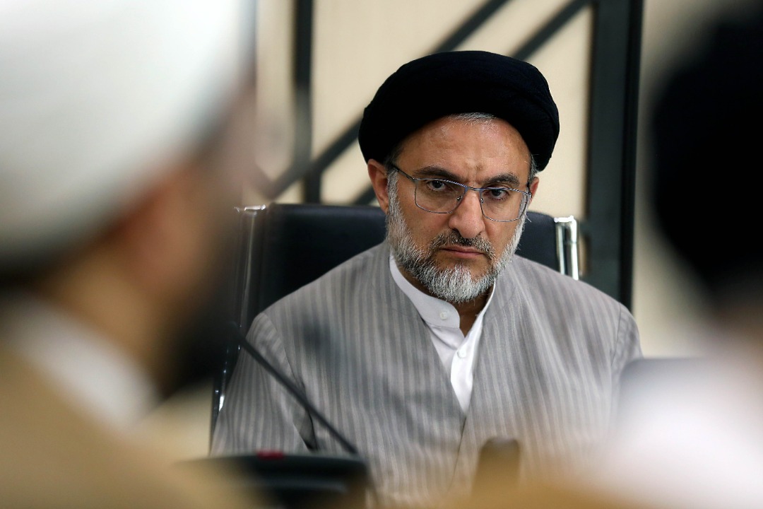 گزارش تصویری شورای سیاست گذاری پرتال فرهنگی راسخون با حضور رئیس سازمان اوقاف و امور خیریه