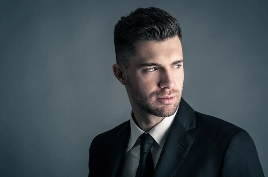 افراد کاریزماتیک و ویژگی های آنها