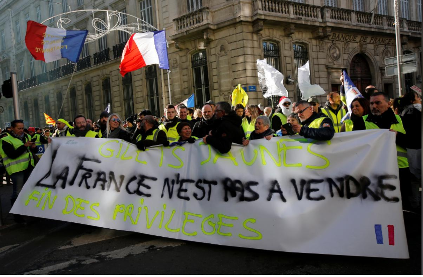 موج جدید اعتراضات «جلیقه زردها»؛ حدود 50 هزار فرانسوی در تظاهرات شرکت کردند + تصاویر