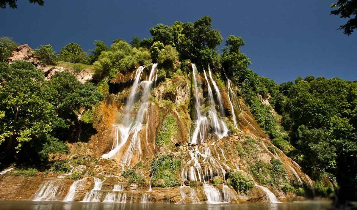 آبشارهای زیبا در ایران