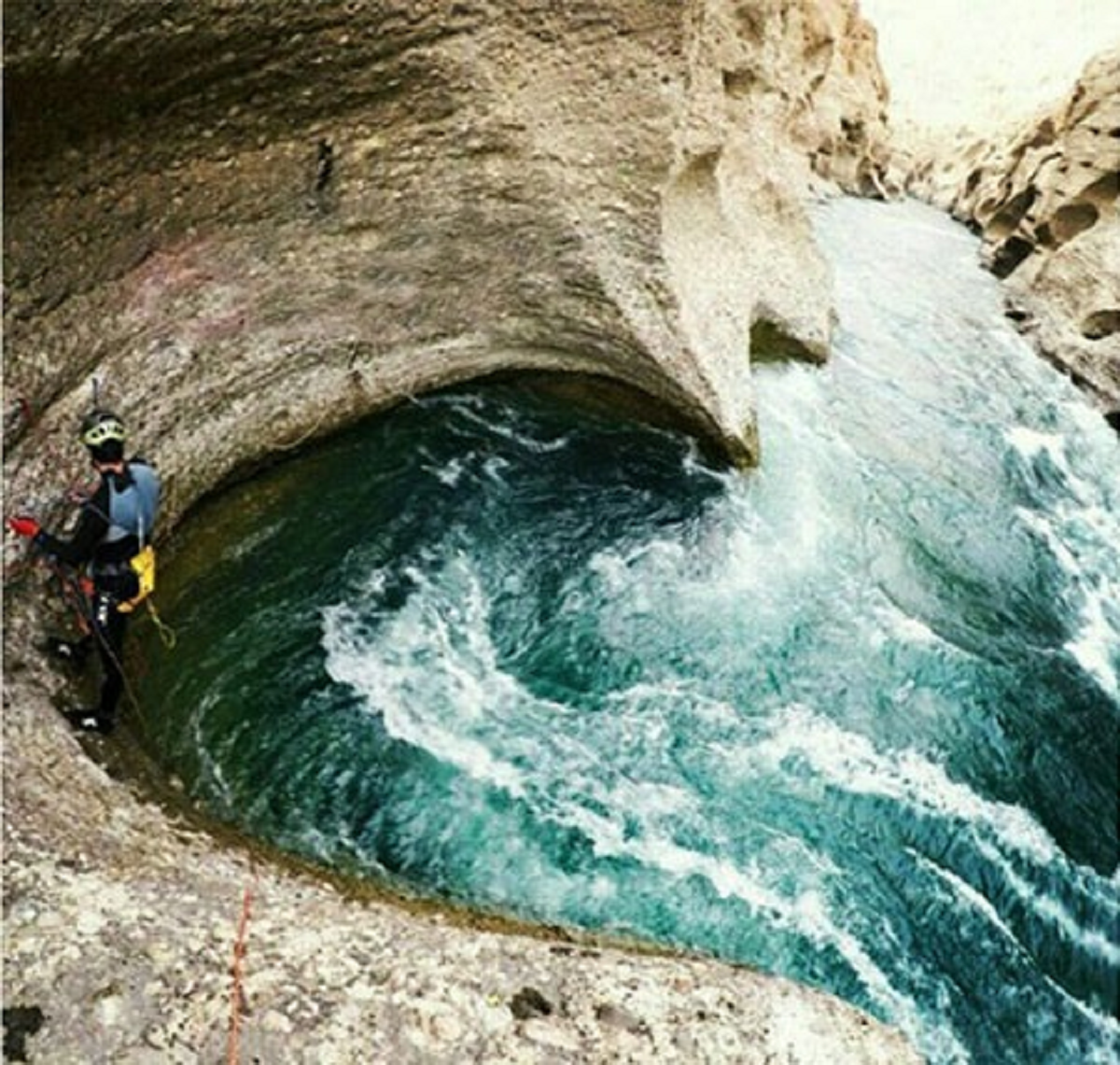 دره ارواح یکی از جاذبه های شهرستان دزفول