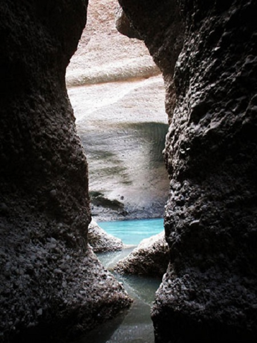 دره ارواح یکی از جاذبه های شهرستان دزفول