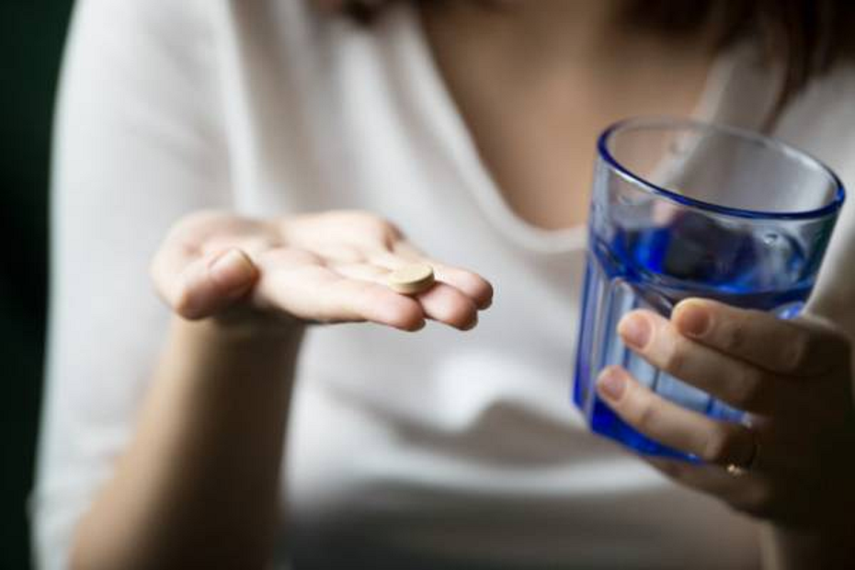 بیماری هیرسوتیسم یا پرمویی و راه های درمان آن