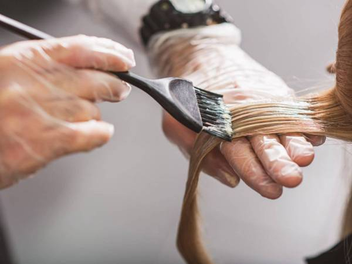 عوارض رنگ کردن مکرر مو