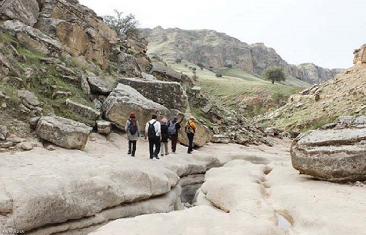 دره ارواح یکی از جاذبه های شهرستان دزفول