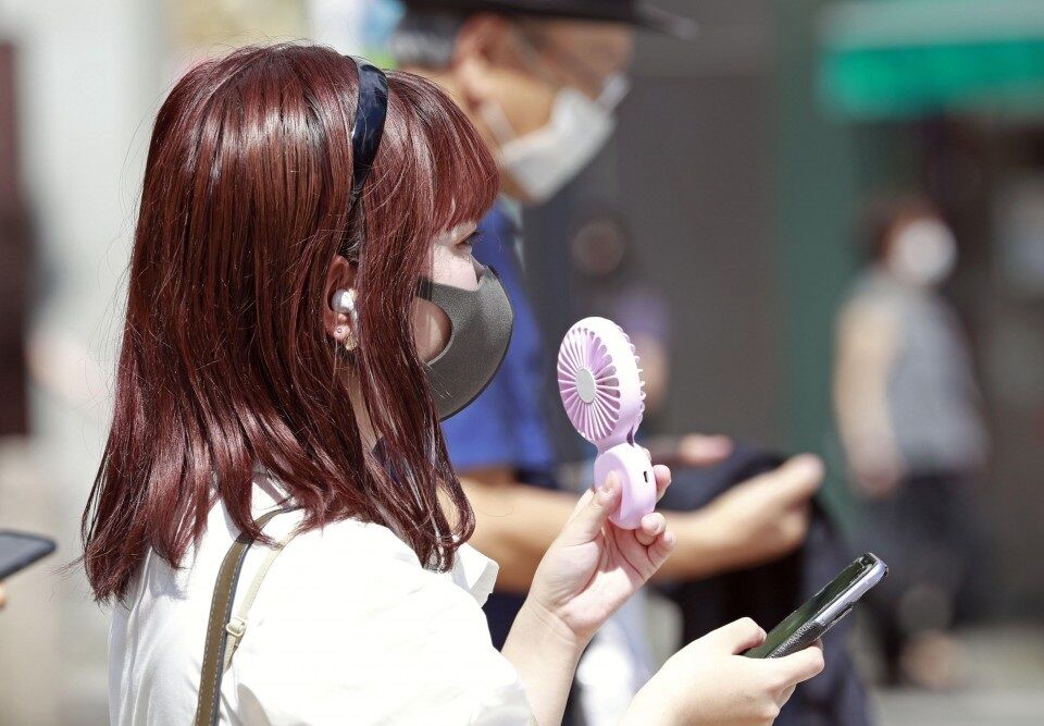 کرونا در جهان | آمار قربانیان کرونا به مرز هفتصد هزار نفر نزدیک می شود / افزایش نگران کننده شمار مبتلایان به کرونا در اروپا