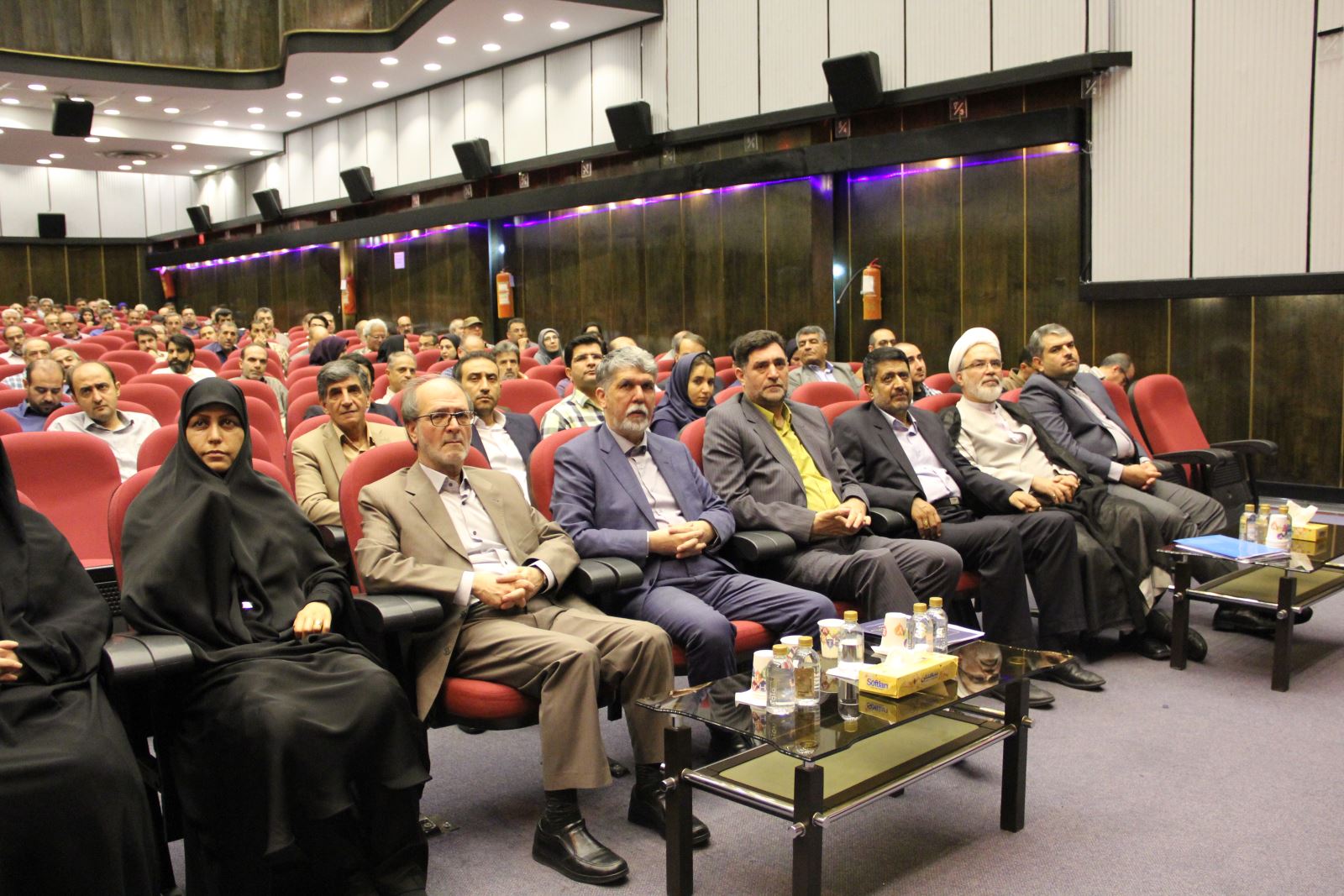 گزارش تصویری از رونمایی پوستر غدیر 98 با حضور وزیر فرهنگ و دبیرکل بنیاد بین المللی غدیر