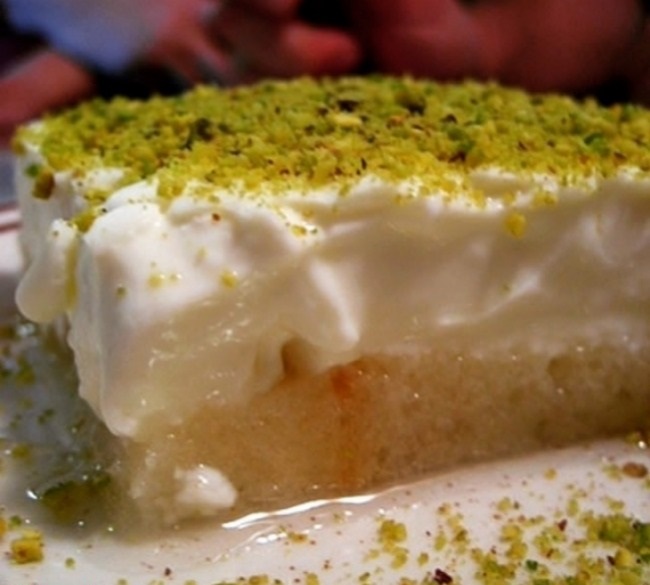 طرز تهیه انواع دسر لبنانی