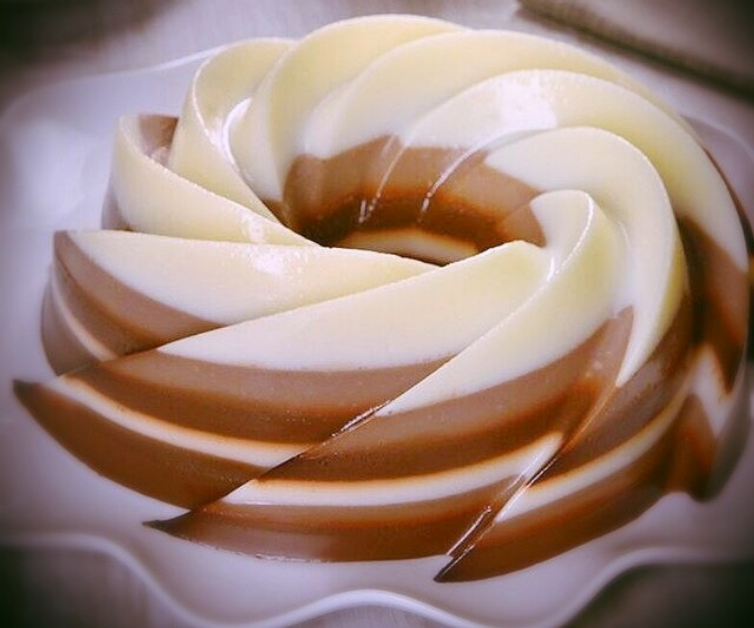 دستور تهیه سه نوع دسر شکلاتی