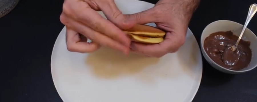 دستور تهیه پنکیک شکلاتی