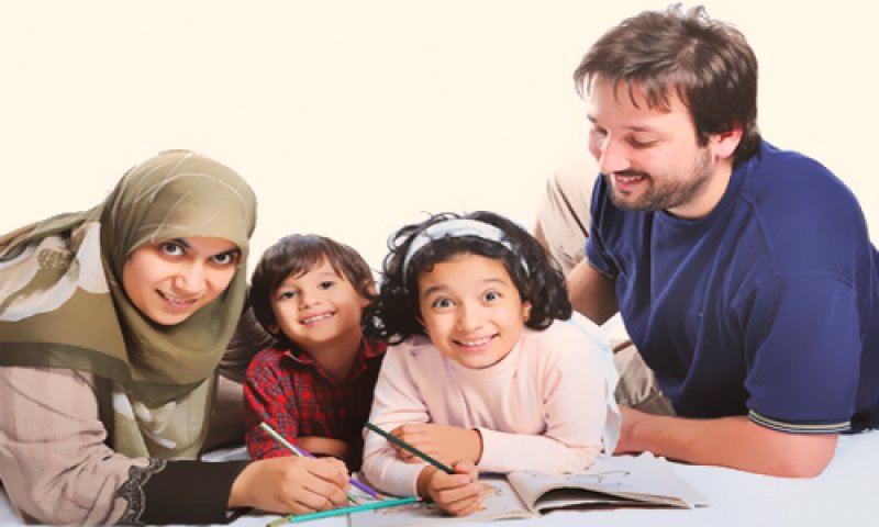 آشنایی خانواده ها با روش های دارویی و غیردارویی درمان و مقابله با اعتیاد آشنایی خانواده ها با روش های دارویی و غیردارویی درمان و مقابله با اعتیاد