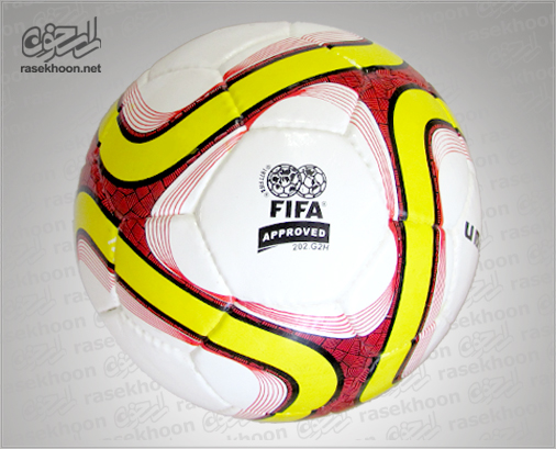 توپ فوتبال Umbro