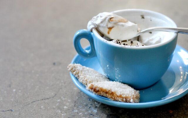 آموزش تهیه انواع دسر با قهوه