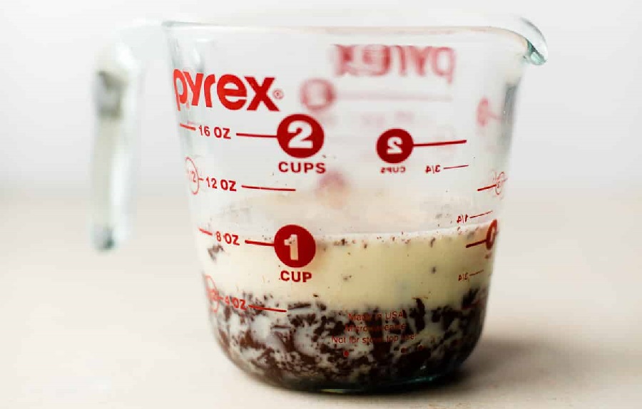 طرز تهیه کیک خامه ای بوستون